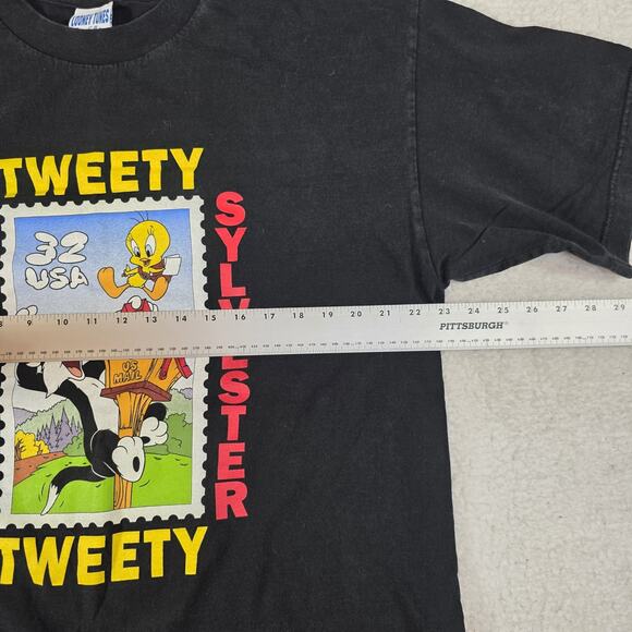 Vintage Looney Tunes Shirt Mens L/XL Bugs Bunny Stamp Cartoon Made USA 90s - Picture 8 of 9